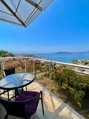 Apartment Maestral with sea view